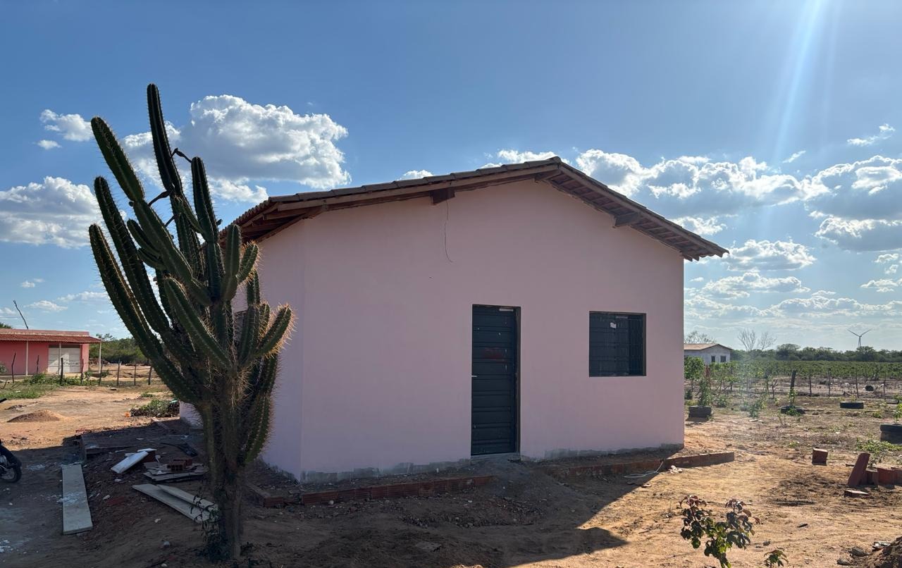Casas na Serra do Inácio
