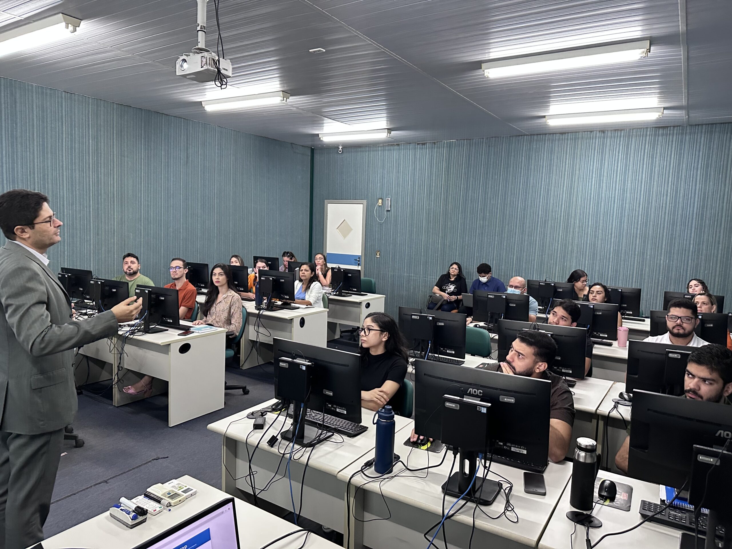 Curso sobre gestão de repasses públicos