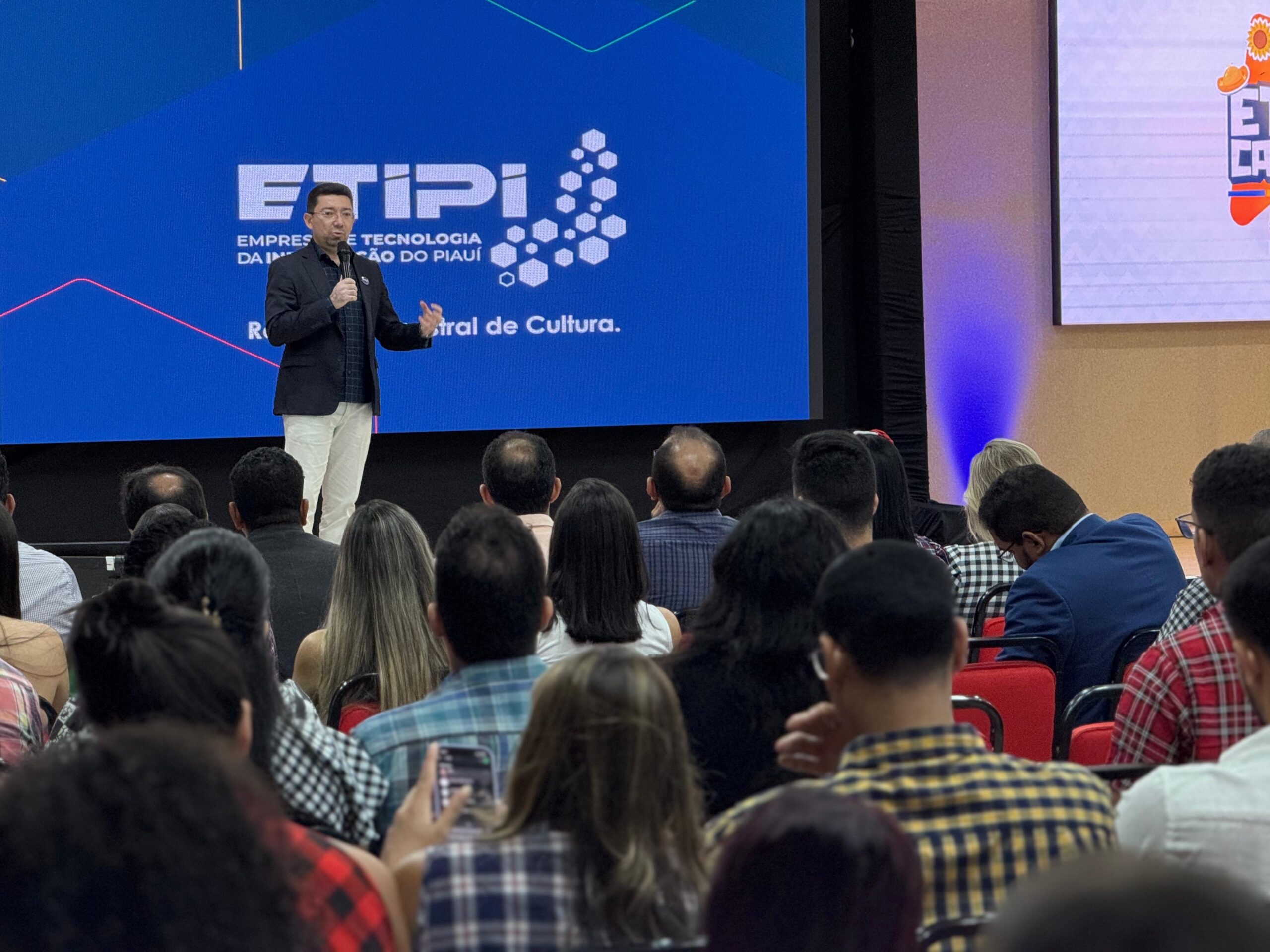 Eventos e celebrações da Etipi