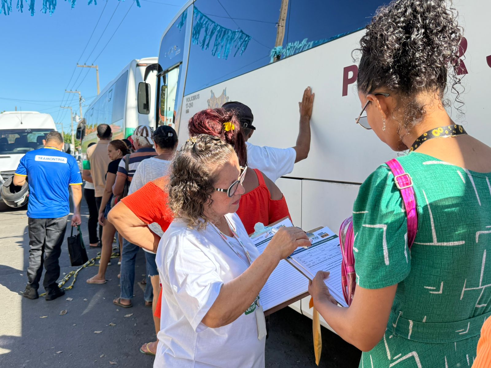“O Programa Ouvidoria Ativa é fundamental para garantir que a voz da população seja ouvida e que suas necessidades sejam efetivamente atendidas. Atuamos como um importante canal de comunicação entre o cidadão e o Governo do Estado”, ressaltou o ouvidor-geral, Raimundo Dutra.