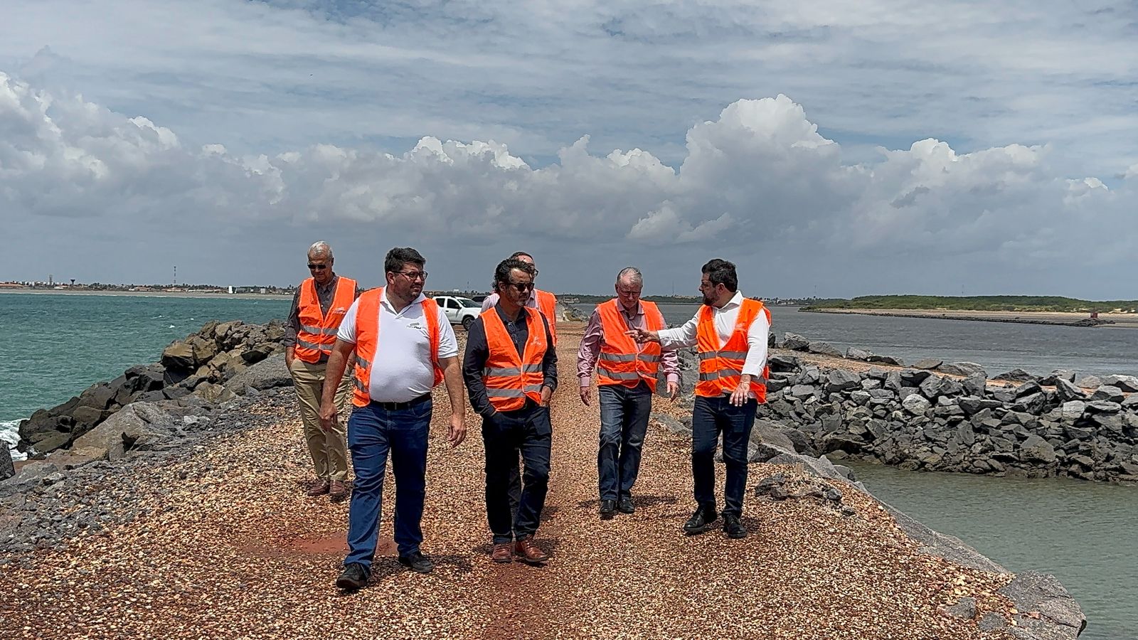 Representantes do agro piauiense e da engenharia portuária visitam o Porto Piauí (Foto: Eric Hudson/ Cia Porto Piauí)