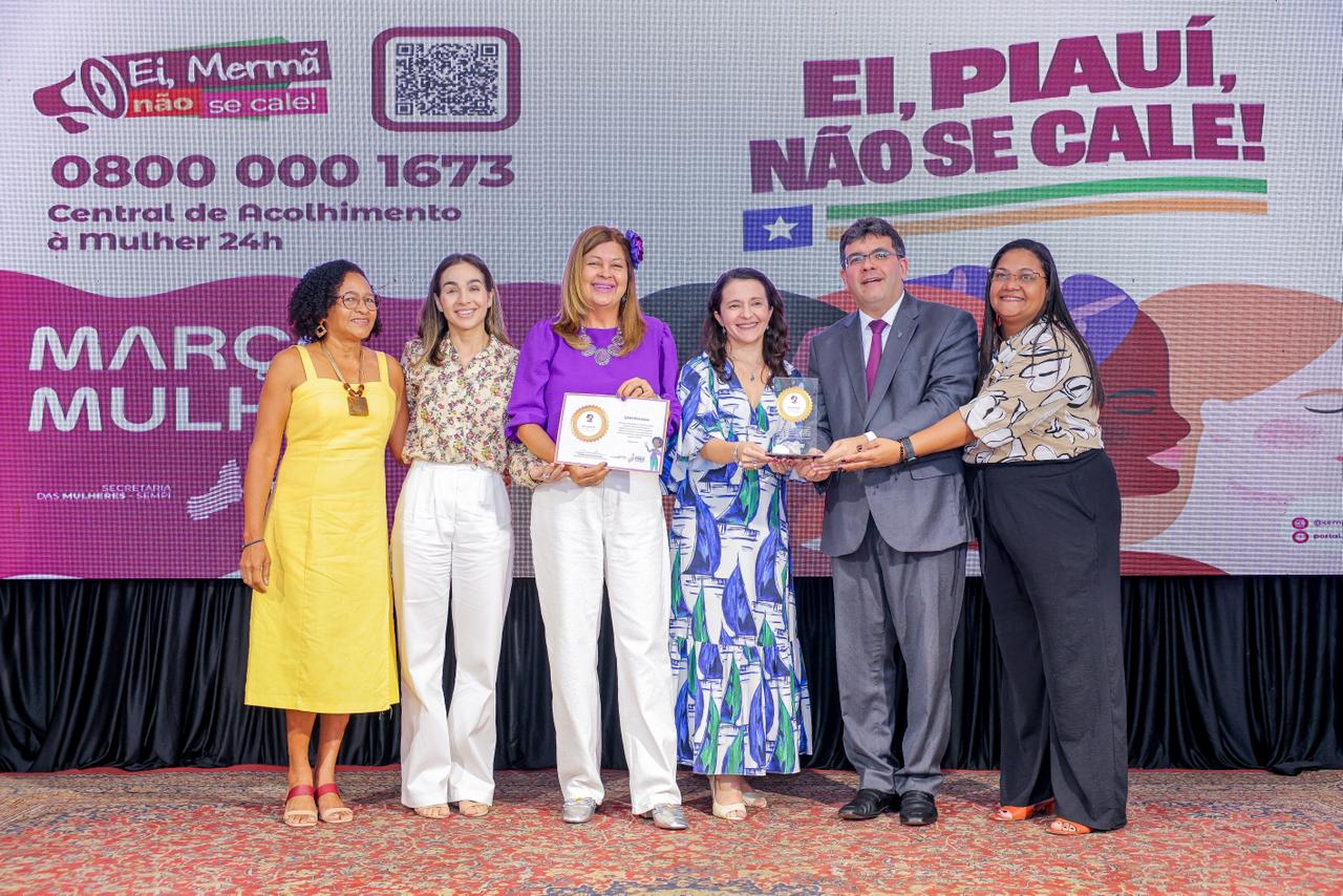 Mais de trinta órgãos estaduais recebem Selo Pró-Equidade de Gênero, Raça e Diversidade durante o lançamento do Março Mulher