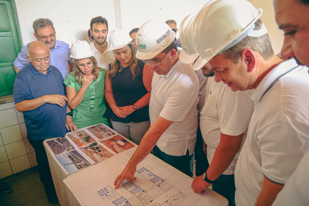 Em São João do Piauí, Rafael vistoria obras de escola e autoriza reforma do hospital regional