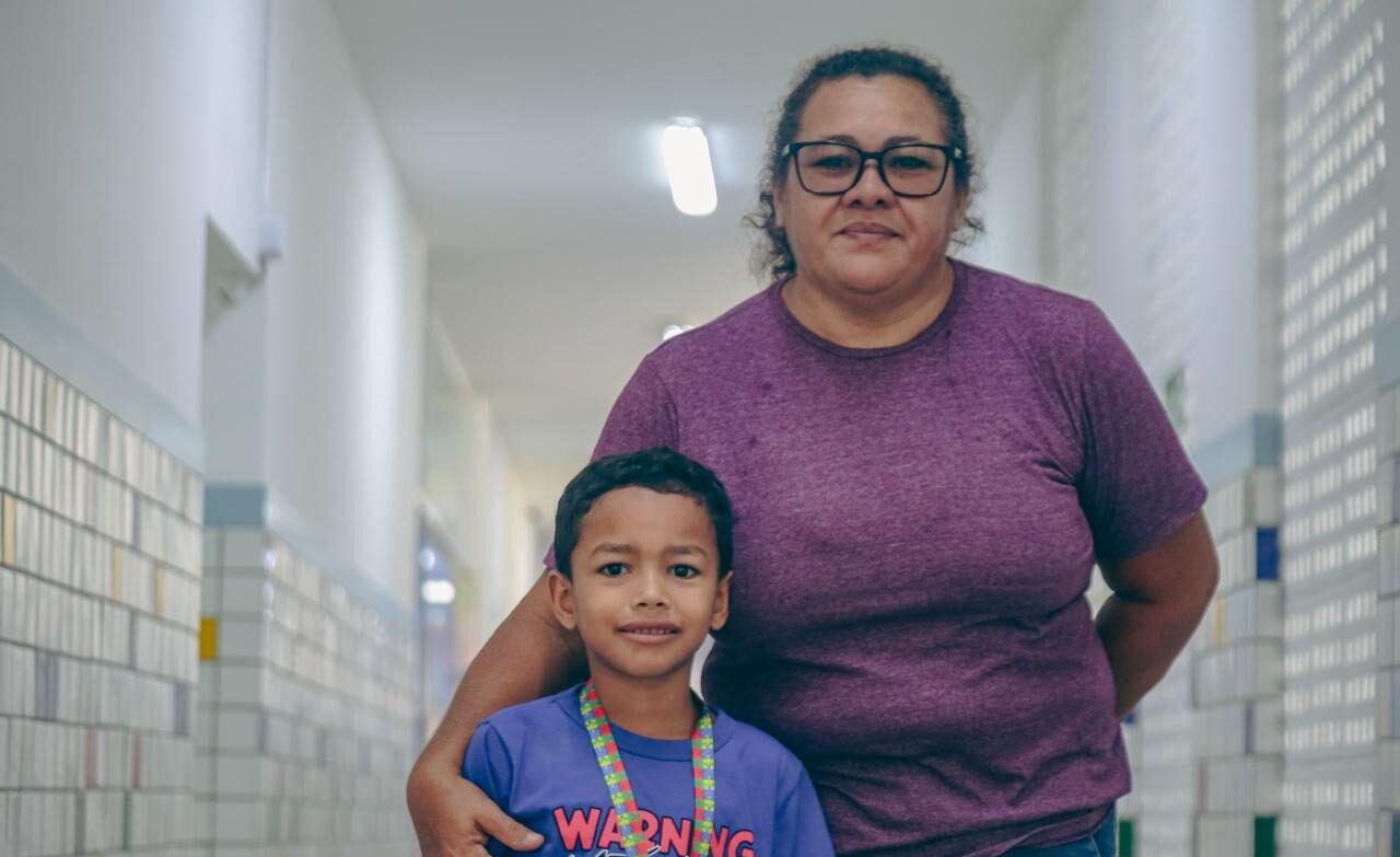 Centro especializado já realizou 20 mil atendimentos; famílias comemoram desenvolvimento de crianças com autismo