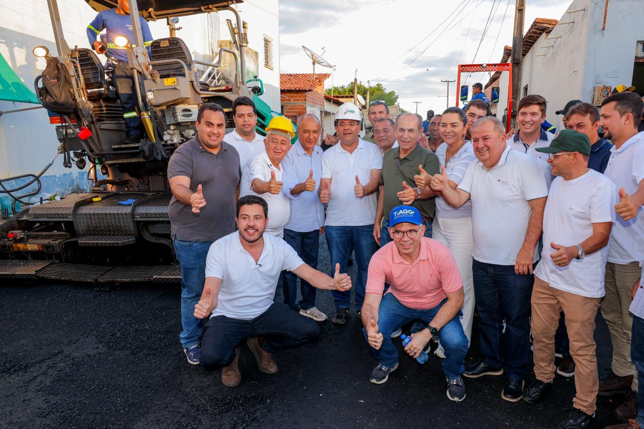 Rafael Fonteles visita obras em São João da Serra e reafirma compromisso com nova rodovia até Santa Cruz dos Milagres