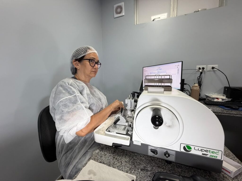 HGV inaugura 1º laboratório de anatomia patológica 100% SUS do Brasil